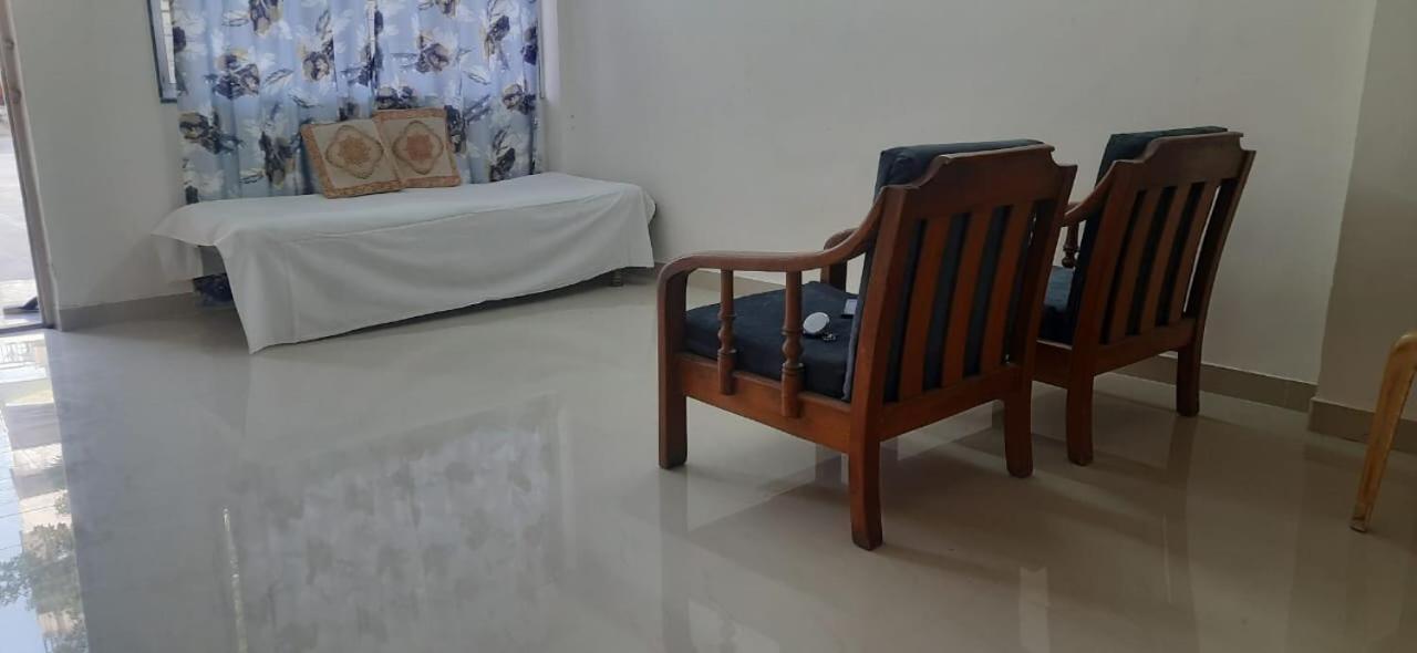 קולהאפור Swanky Sojourns Homestay 2Bhk מראה חיצוני תמונה